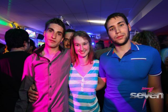 Cliquer pour voir l'image en taille réelle