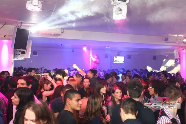 Cliquer pour voir l'image en taille réelle