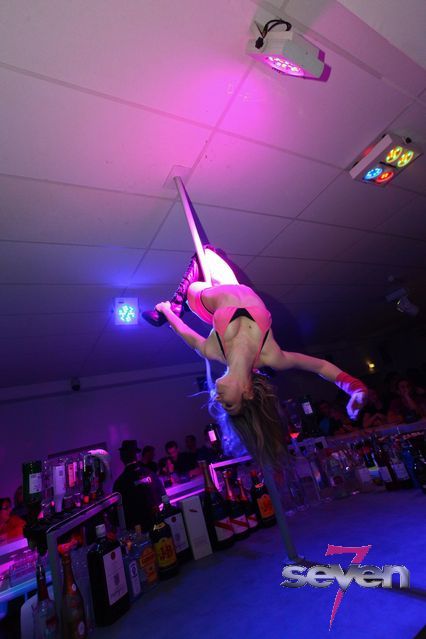 Cliquer pour voir l'image en taille réelle