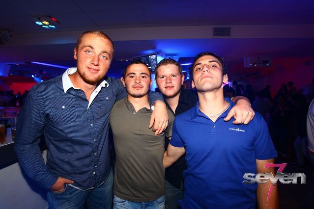 Cliquer pour voir l'image en taille réelle