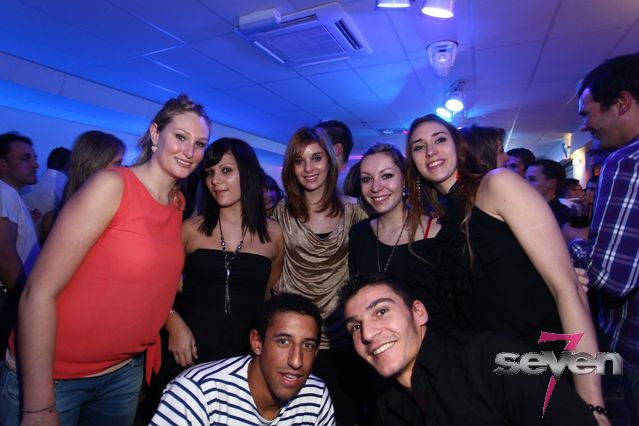 Cliquer pour voir l'image en taille réelle