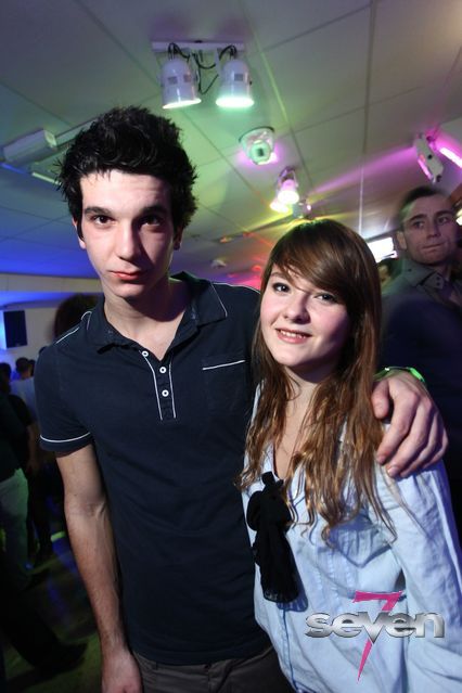 Cliquer pour voir l'image en taille réelle