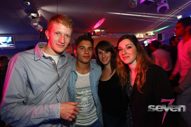 Cliquer pour voir l'image en taille réelle