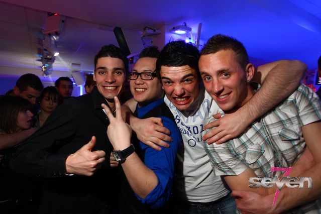 Cliquer pour voir l'image en taille réelle