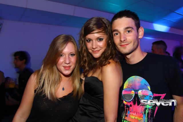 Cliquer pour voir l'image en taille réelle