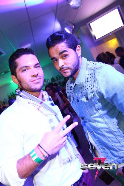 Cliquer pour voir l'image en taille réelle