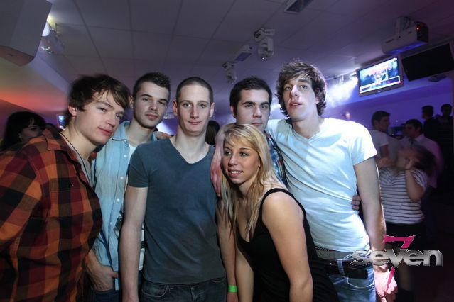 Cliquer pour voir l'image en taille réelle