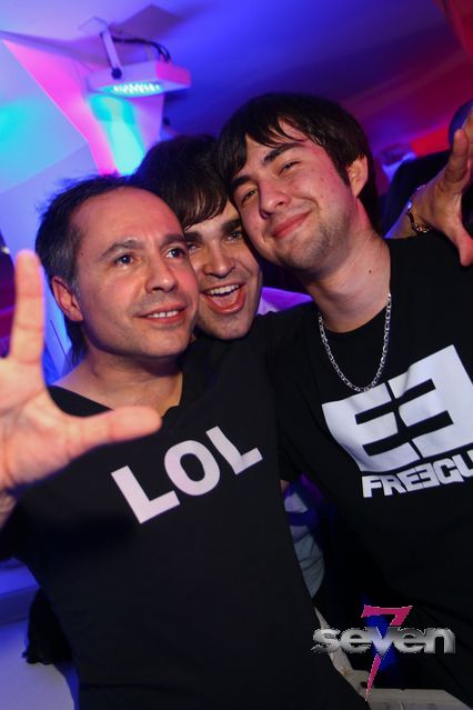 Cliquer pour voir l'image en taille réelle