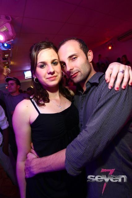 Cliquer pour voir l'image en taille réelle