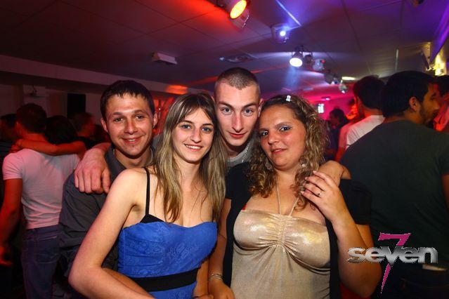 Cliquer pour voir l'image en taille réelle