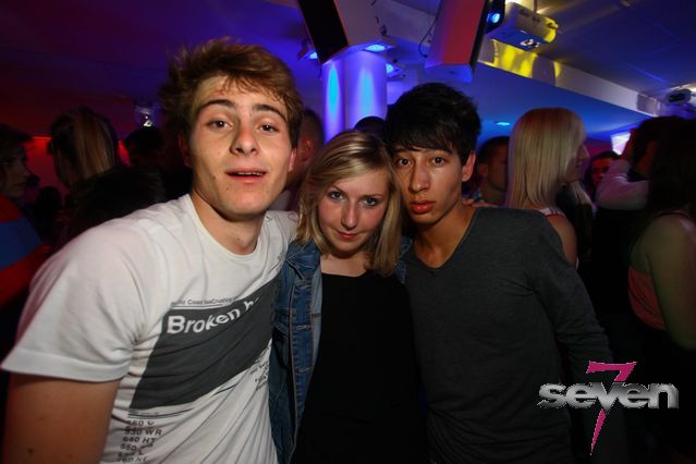 Cliquer pour voir l'image en taille réelle