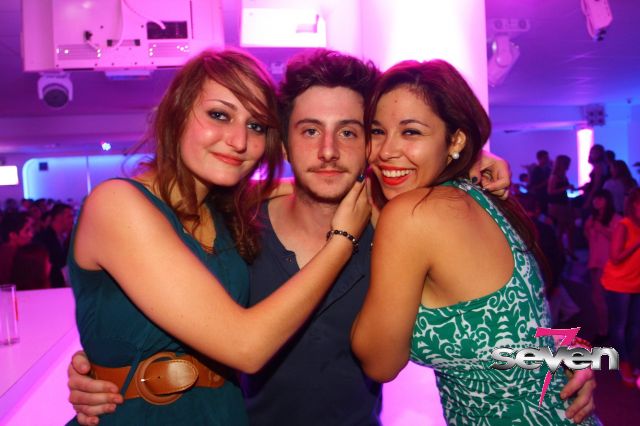 Cliquer pour voir l'image en taille réelle