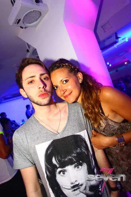 Cliquer pour voir l'image en taille réelle