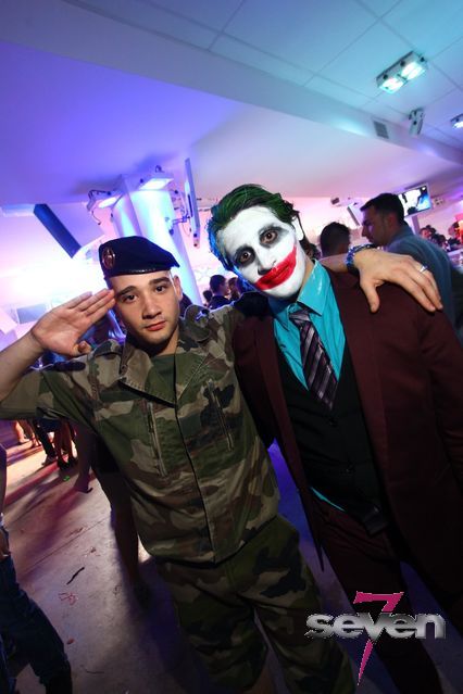 Cliquer pour voir l'image en taille réelle