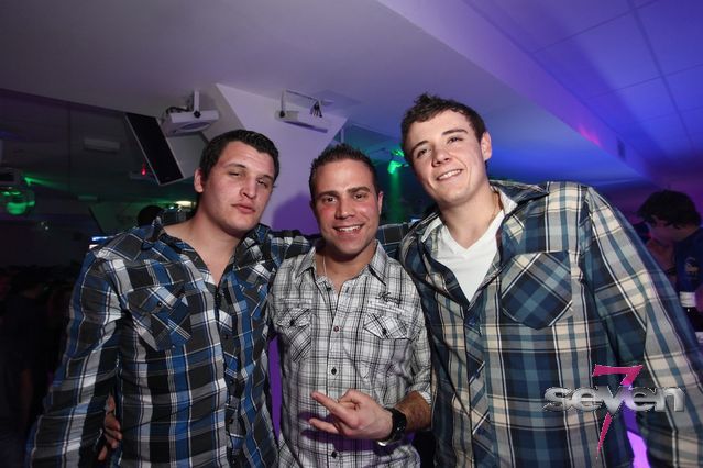 Cliquer pour voir l'image en taille réelle