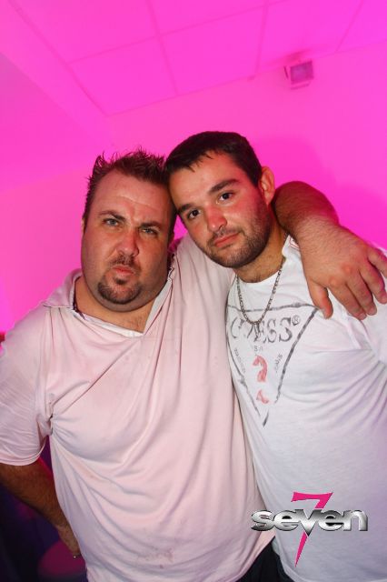 Cliquer pour voir l'image en taille réelle