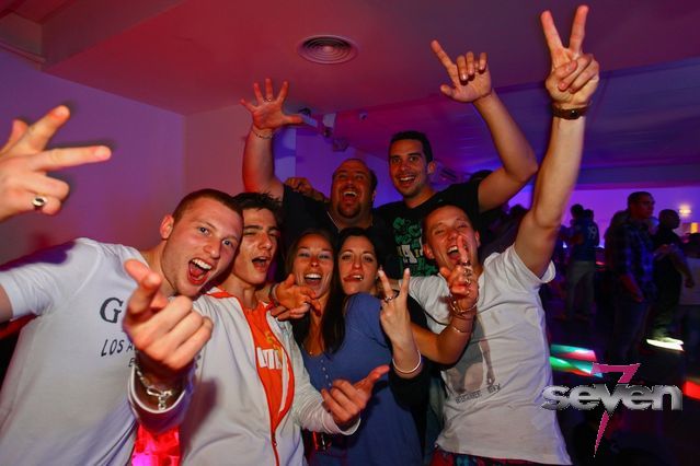 Cliquer pour voir l'image en taille réelle