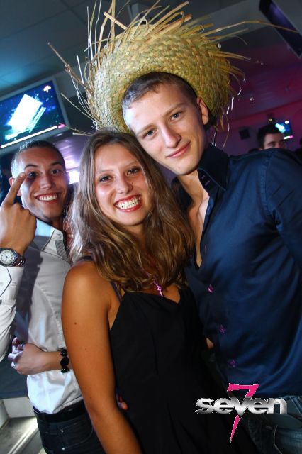 Cliquer pour voir l'image en taille réelle