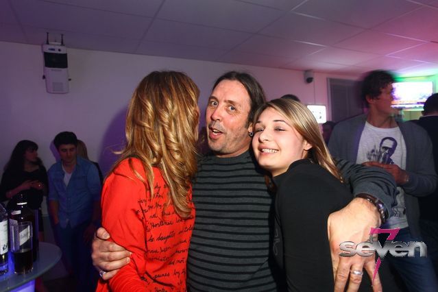 Cliquer pour voir l'image en taille réelle