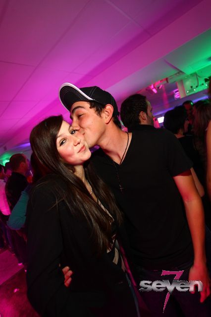 Cliquer pour voir l'image en taille réelle