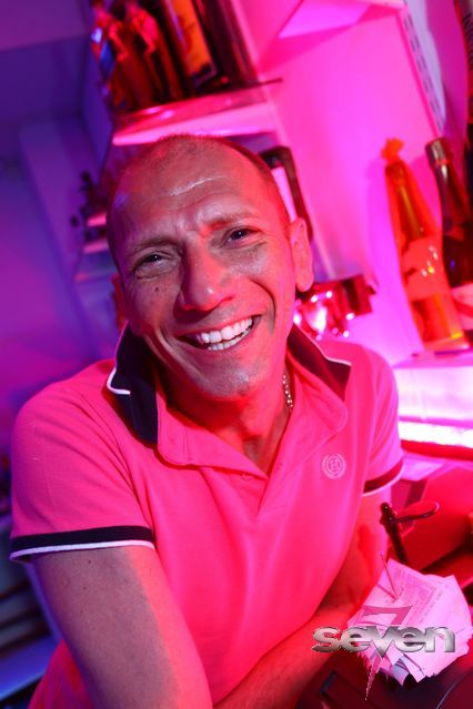 Cliquer pour voir l'image en taille réelle