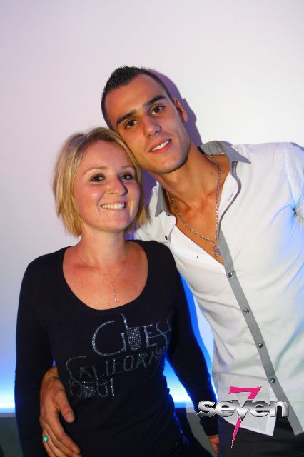 Cliquer pour voir l'image en taille réelle