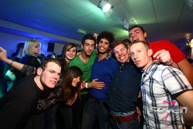 Cliquer pour voir l'image en taille réelle