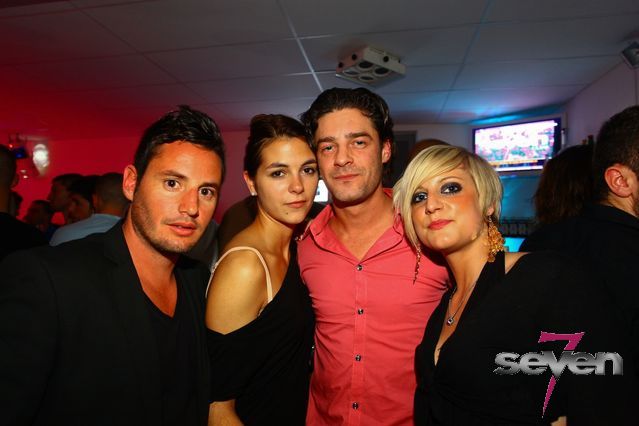 Cliquer pour voir l'image en taille réelle