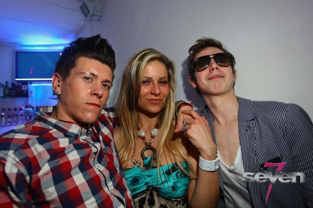 Cliquer pour voir l'image en taille réelle