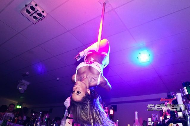 Cliquer pour voir l'image en taille réelle