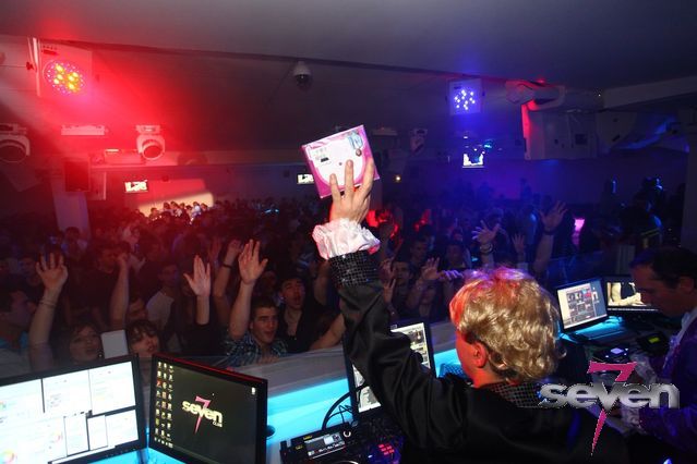 Cliquer pour voir l'image en taille réelle