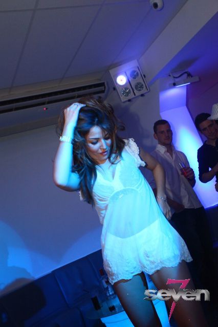 Cliquer pour voir l'image en taille réelle