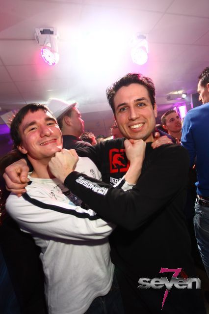 Cliquer pour voir l'image en taille réelle