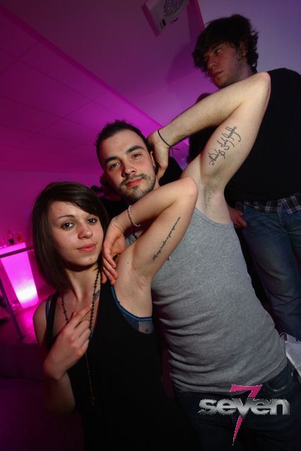 Cliquer pour voir l'image en taille réelle