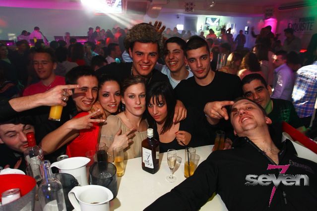 Cliquer pour voir l'image en taille réelle