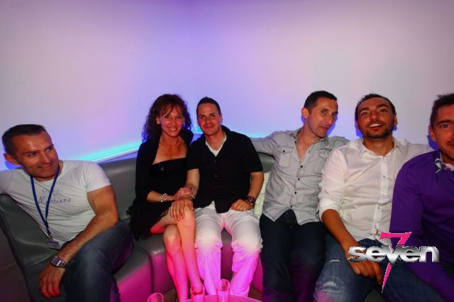 Cliquer pour voir l'image en taille réelle