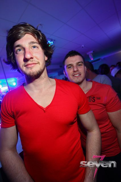 Cliquer pour voir l'image en taille réelle