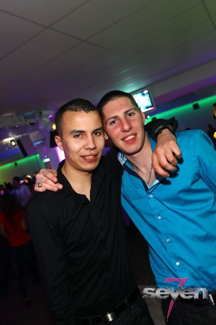 Cliquer pour voir l'image en taille réelle