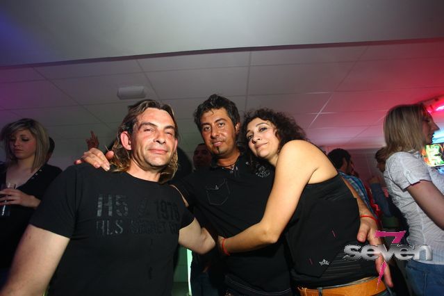 Cliquer pour voir l'image en taille réelle