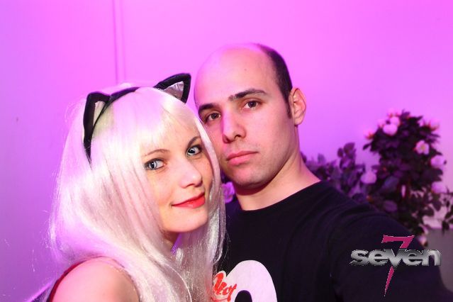 Cliquer pour voir l'image en taille réelle