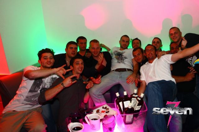 Cliquer pour voir l'image en taille réelle