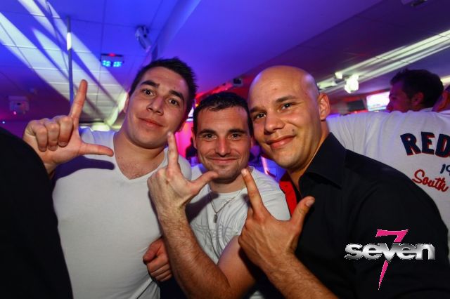 Cliquer pour voir l'image en taille réelle