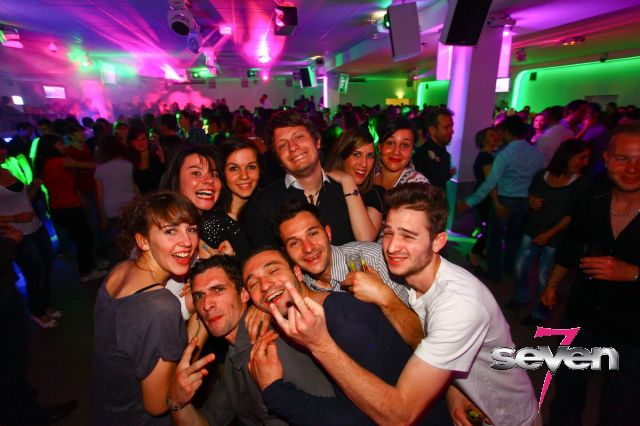 Cliquer pour voir l'image en taille réelle