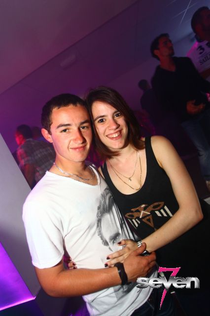 Cliquer pour voir l'image en taille réelle