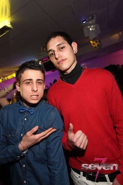 Cliquer pour voir l'image en taille réelle