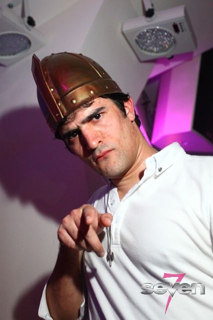 Cliquer pour voir l'image en taille réelle