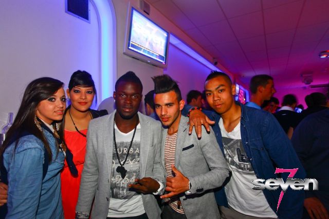 Cliquer pour voir l'image en taille réelle