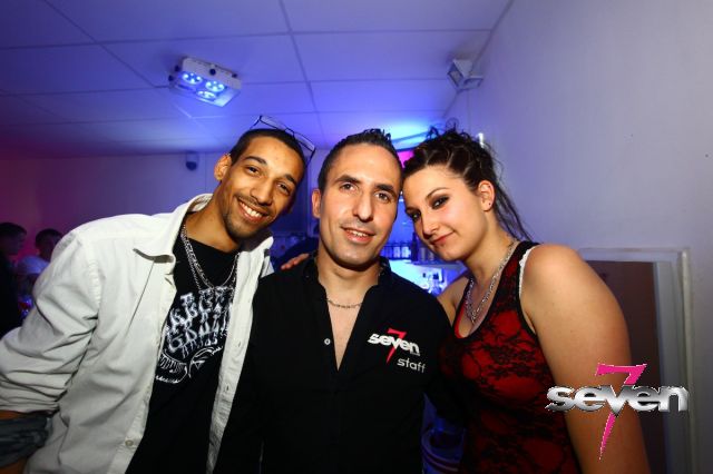 Cliquer pour voir l'image en taille réelle