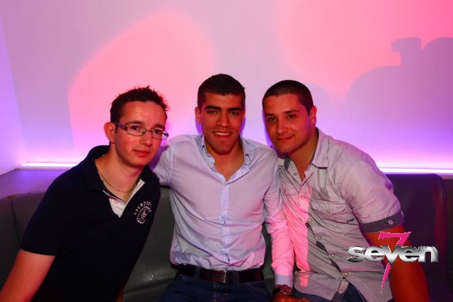 Cliquer pour voir l'image en taille réelle