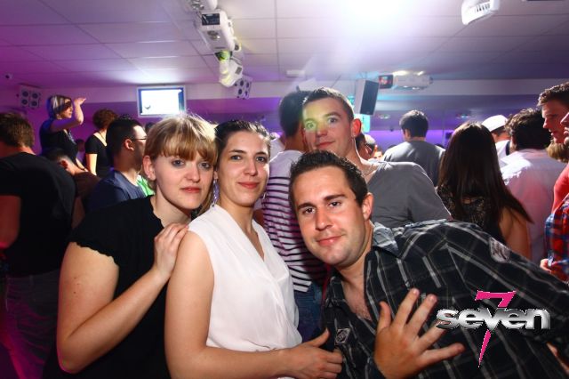 Cliquer pour voir l'image en taille réelle